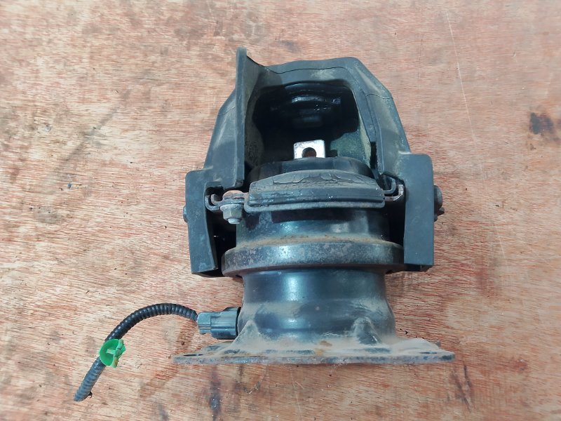 Подушка двс Honda Inspire UC1 J30A задняя (б/у)