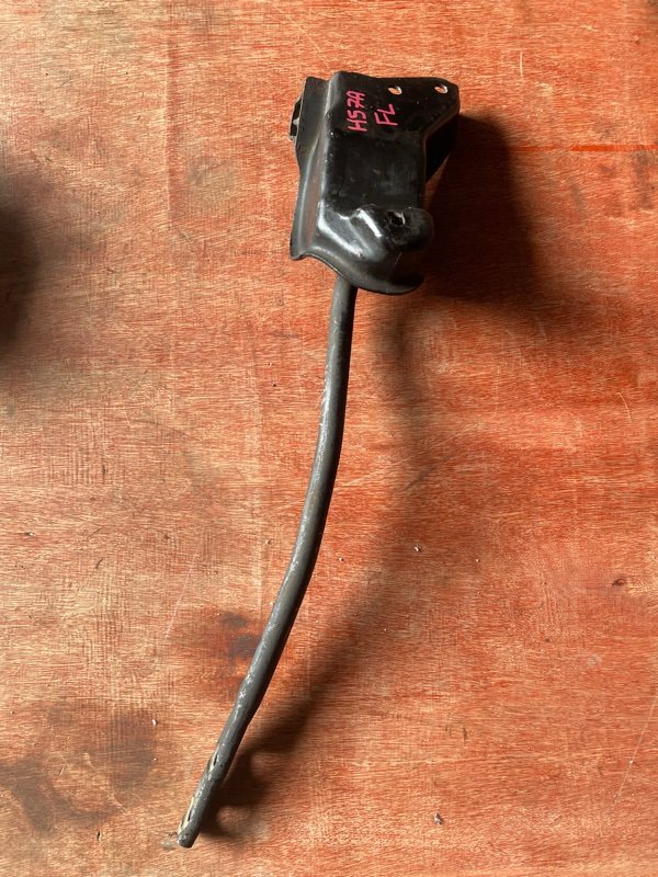 Тяга реактивная Mitsubishi Pajero Junior H57A 4A31 передняя левая (б/у)