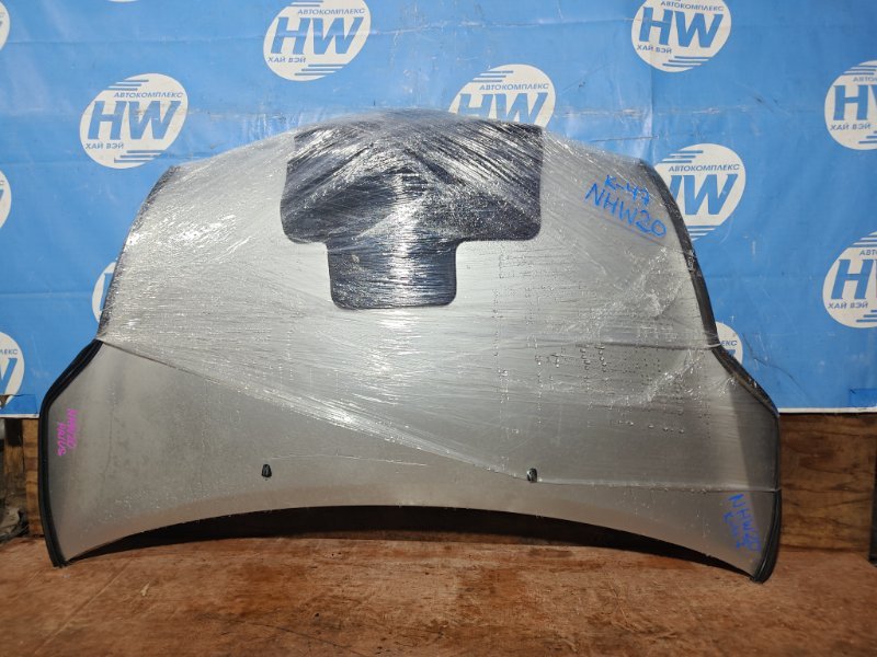 Капот Toyota Prius NHW20 1NZFXE (б/у)
