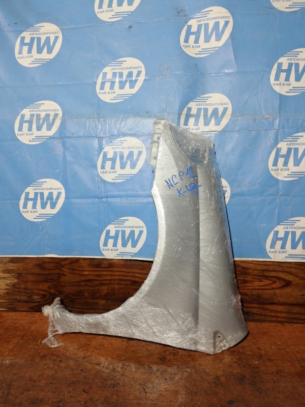 Крыло Toyota Platz NCP12 1NZFE переднее левое (б/у)