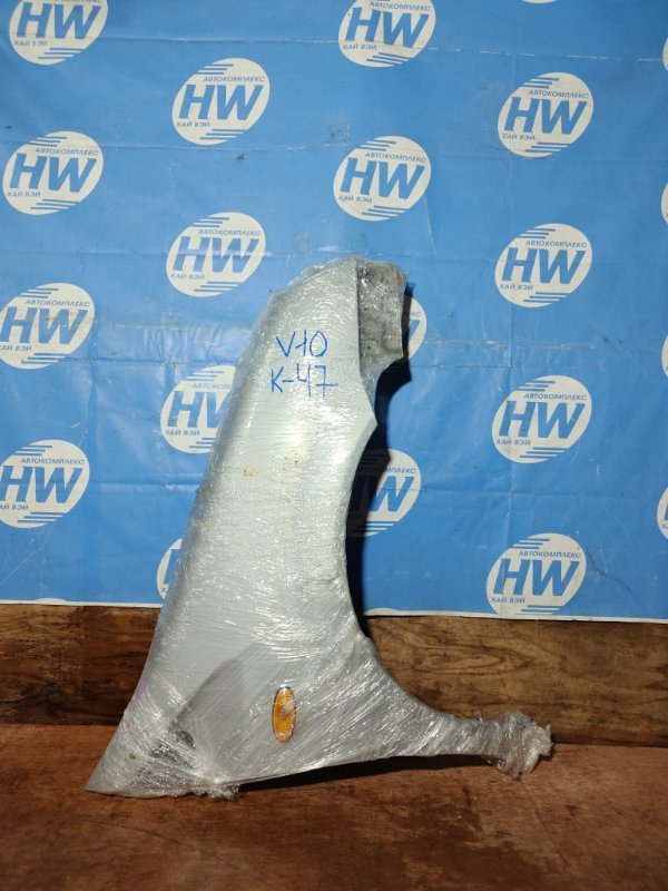 Крыло Nissan Tino V10 QG18 переднее правое (б/у)