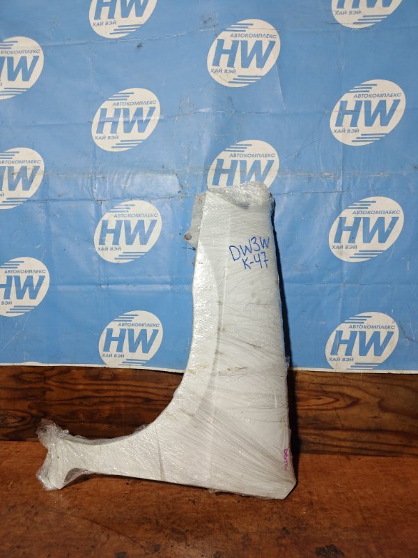 Крыло Mazda Demio DW3W B3 переднее левое (б/у)