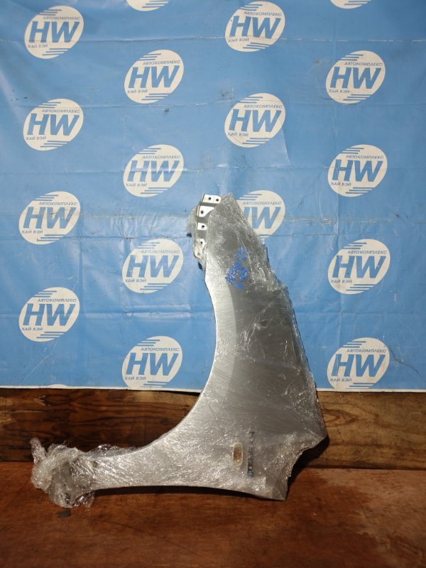 Крыло Toyota Prius NHW20 1NZFXE переднее левое (б/у)