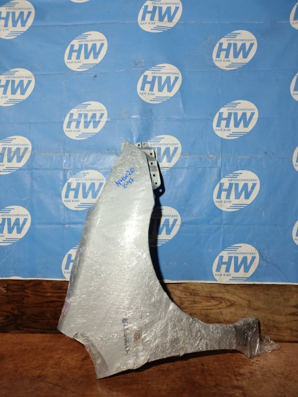 Крыло Toyota Prius NHW20 1NZFXE переднее правое (б/у)