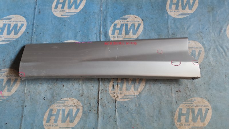 Накладка на дверь Toyota Estima ACR30 2AZFE задняя левая (б/у)