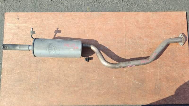 Глушитель Nissan Serena PNC24 SR20 (б/у)