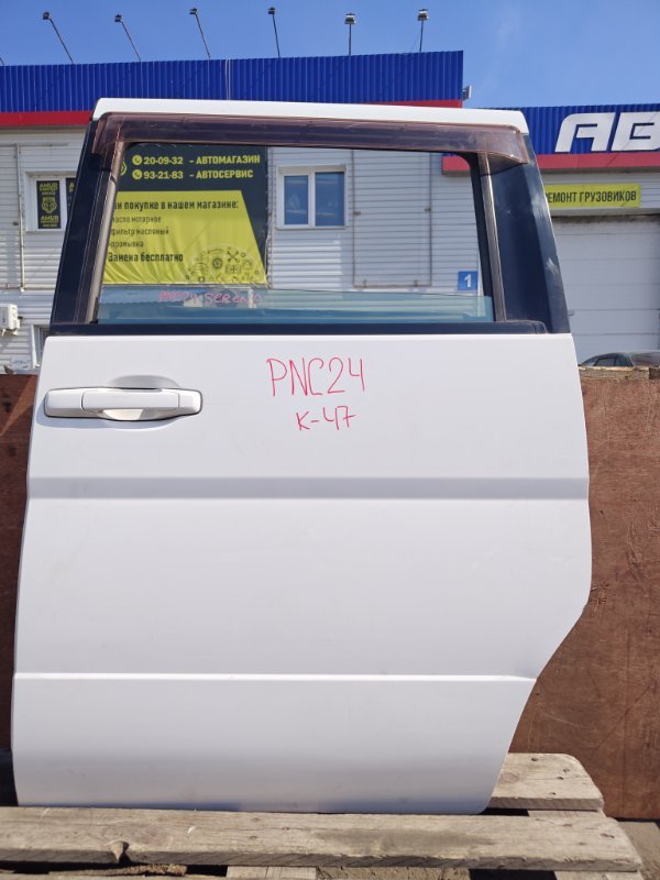 Дверь Nissan Serena PNC24 SR20 задняя левая (б/у)