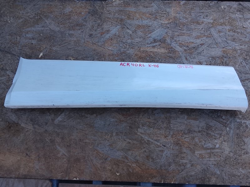 Накладка на дверь Toyota Estima ACR40 2AZFE задняя левая (б/у)