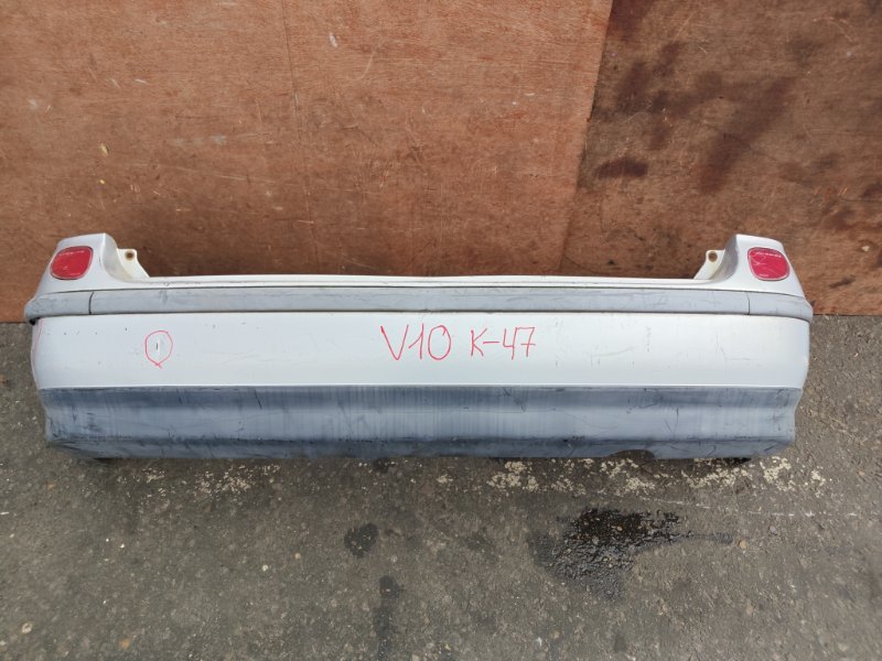 Бампер Nissan Tino V10 QG18 задний (б/у)