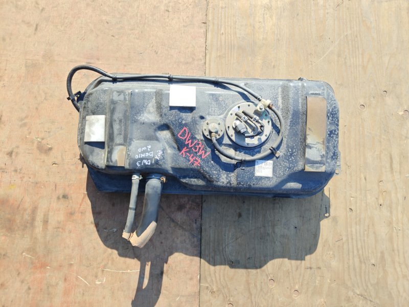 Бензобак Mazda Demio DW3W B3 (б/у)