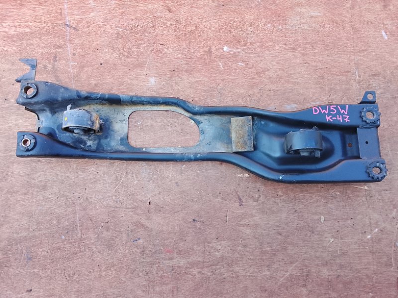 Балка двс продольная Mazda Demio DW5W B5 2001 (б/у)