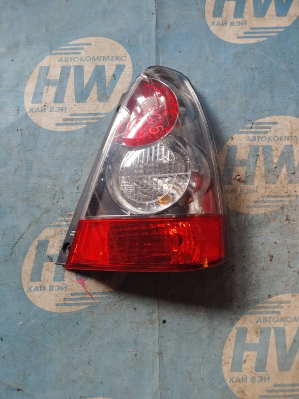 Стоп Subaru Forester SG5 EJ205DPPME 2007 правый (б/у)