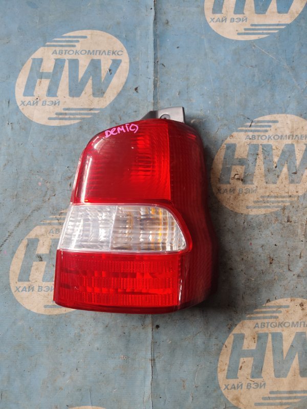 Стоп Mazda Demio DW5W B5 2001 правый (б/у)
