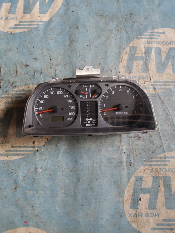 Панель приборов Mitsubishi Pajero IO H77W 4G94 (б/у)
