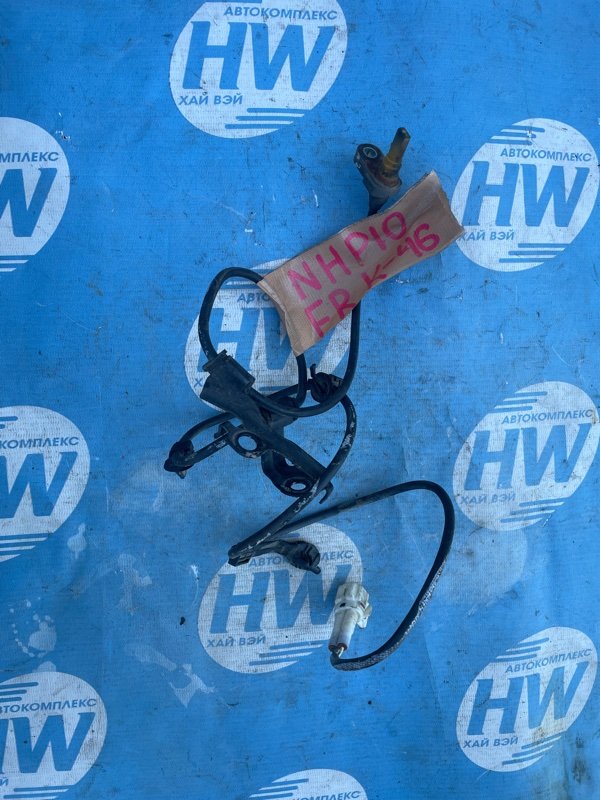 Датчик ABS Toyota AQUA NHP10 1NZFXE передний правый (б/у)