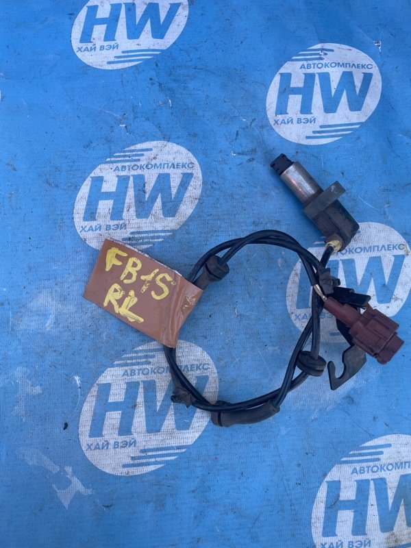 Датчик ABS Nissan Sunny FB15 QG15 задний левый (б/у)