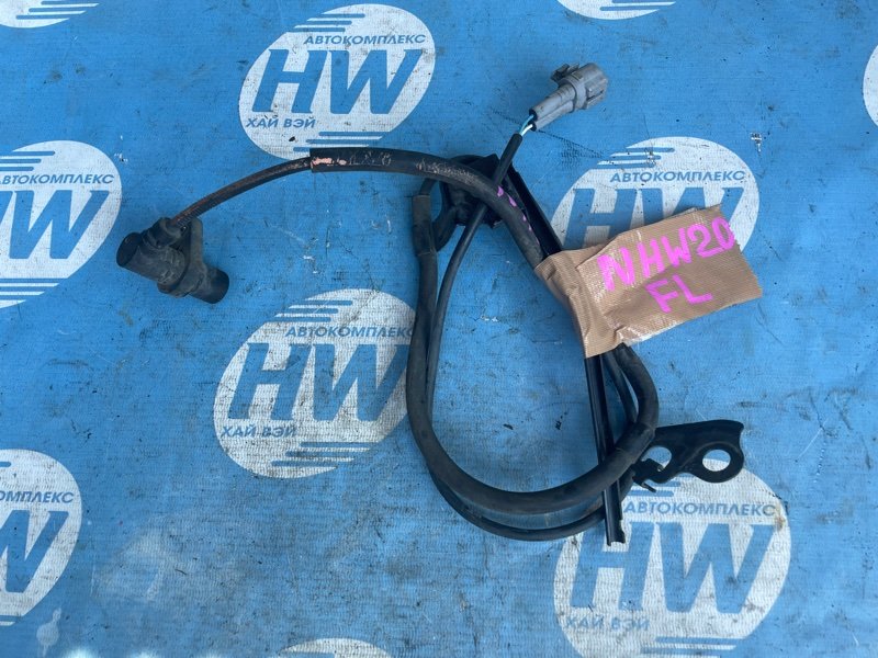 Датчик ABS Toyota Prius NHW20 1NZFXE передний левый (б/у)