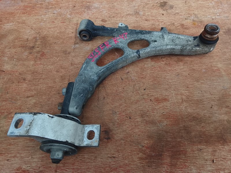 Рычаг нижний Subaru Forester SG5 EJ205DPPME передний правый (б/у)