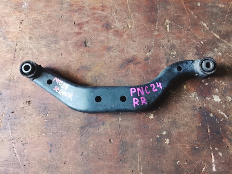 Рычаг Nissan Serena PNC24 SR20 задний правый (б/у)