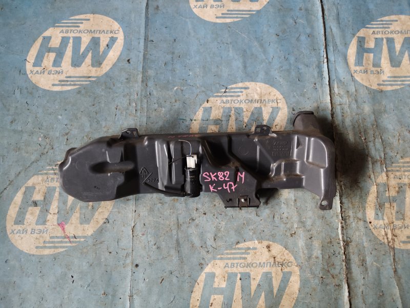 Бачок стеклоомывателя Nissan Vanette SK82MN F8 (б/у)