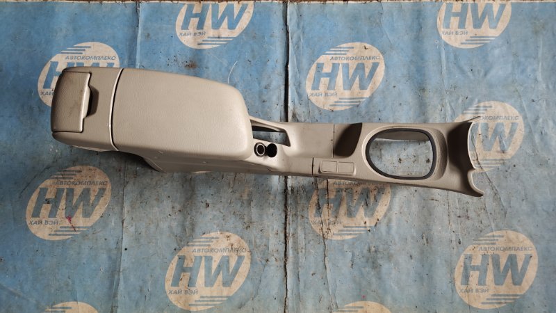 Бардачок между сидениями Toyota Belta SCP92 2SZFE (б/у)