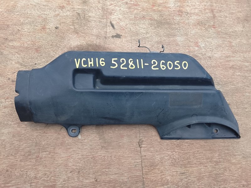 Воздухозаборник Toyota Grand Hiace VCH16 5VZ (б/у)