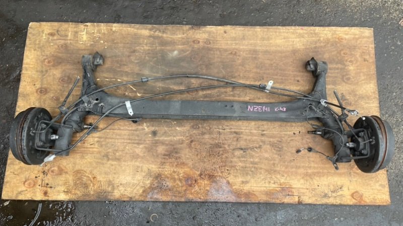 Балка Toyota Corolla Axio NZE141 1NZ задняя (б/у)