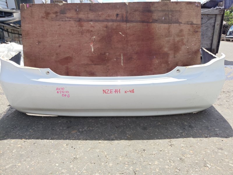 Бампер Toyota Corolla Axio NZE141 1NZ задний (б/у)