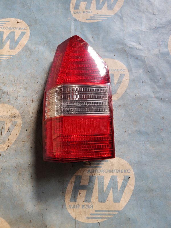 Стоп Mitsubishi Chariot Grandis N84W 4G64 левый (б/у)