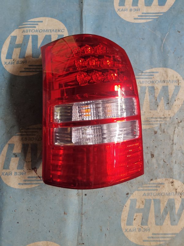 Стоп Toyota Wish ZNE14 1ZZ правый (б/у)