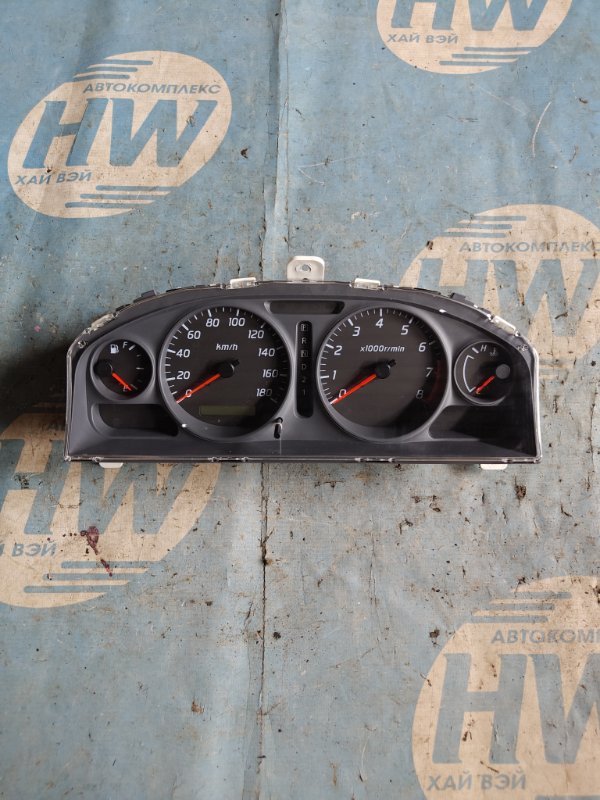 Панель приборов Nissan Wingroad WFY11 QG15 (б/у)