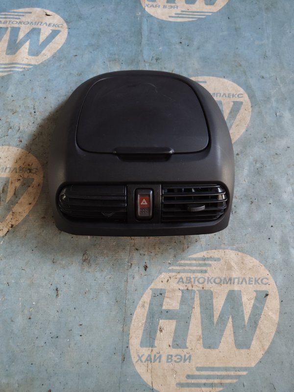 Бардачок пассажирский Nissan Wingroad WFY11 QG15 (б/у)