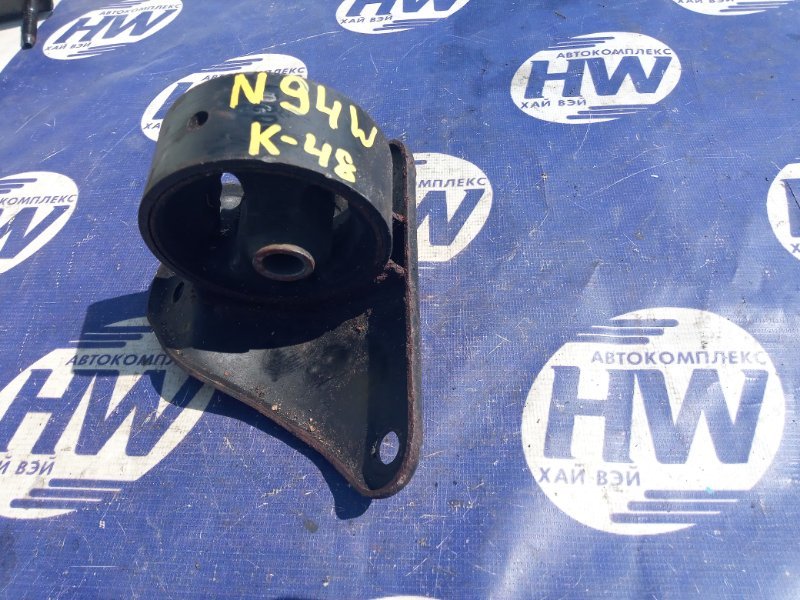 Подушка двс Mitsubishi Chariot Grandis N94W 4G64 (б/у)