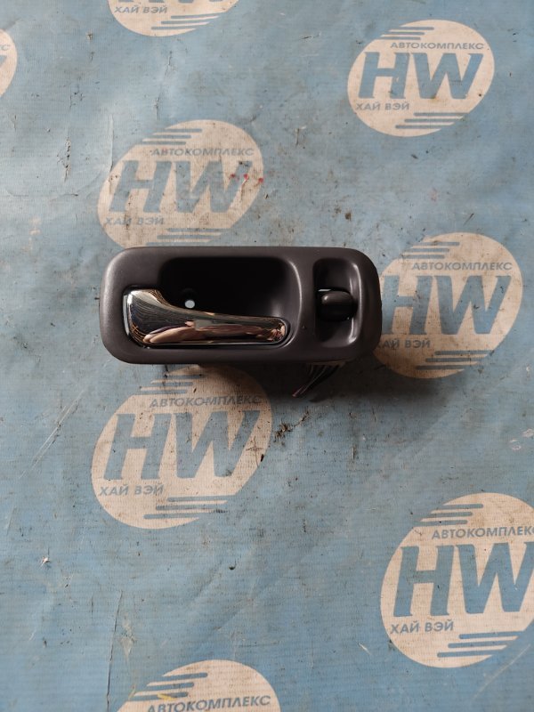 Ручка двери внутренняя Honda Stepwgn RF1 B20B передняя левая (б/у)