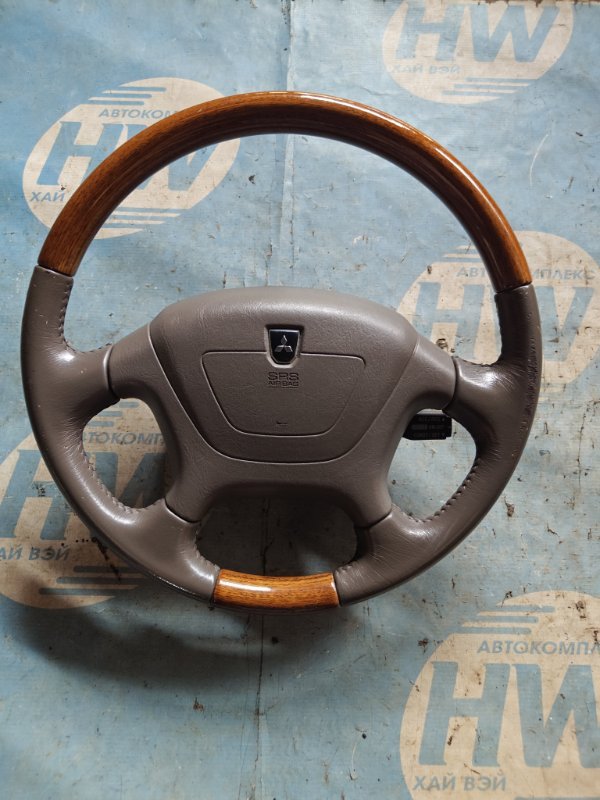 Руль Mitsubishi Chariot Grandis N84W 4G64 (б/у)