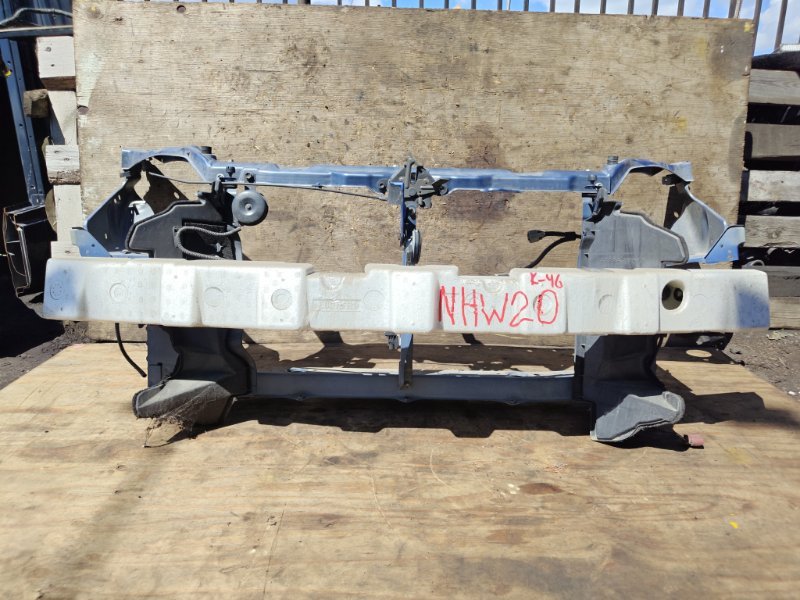 Телевизор Toyota Prius NHW20 1NZFXE (б/у)
