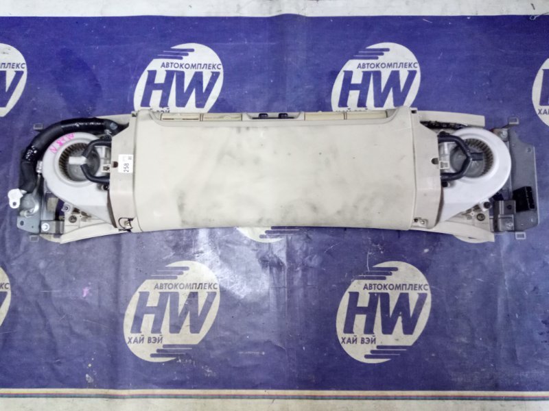 Печка Mitsubishi Chariot Grandis N84W 4G64 задняя (б/у)