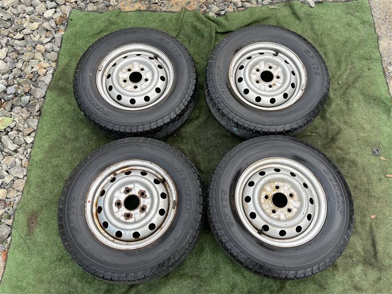 Колеса Mazda Bongo SE28M (б/у) Колеса Mazda Bongo SE28M (б/у)