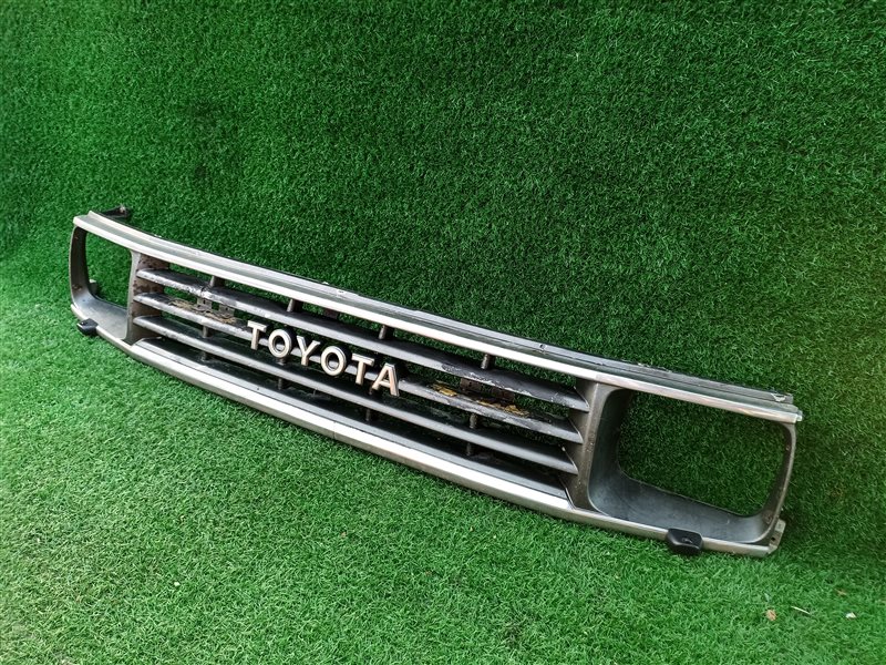 Решетка радиатора Toyota Land Cruiser Prado LJ78 2LT передняя (б/у)