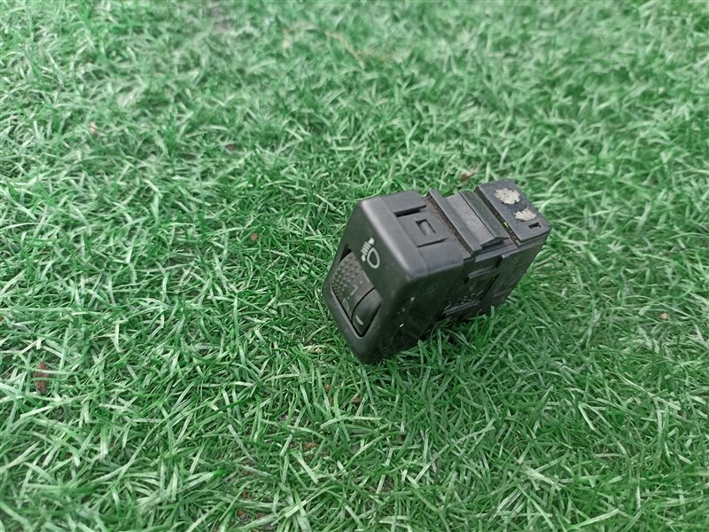 Кнопка управления дверями Nissan Cube Z11 (б/у)