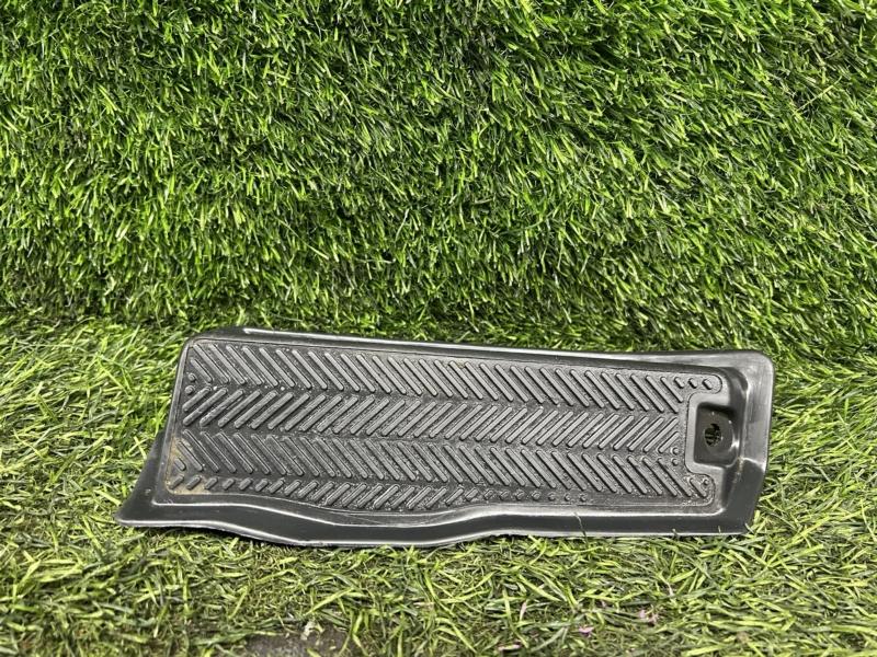 Подставка под ногу Toyota Land Cruiser FJ80 (б/у)