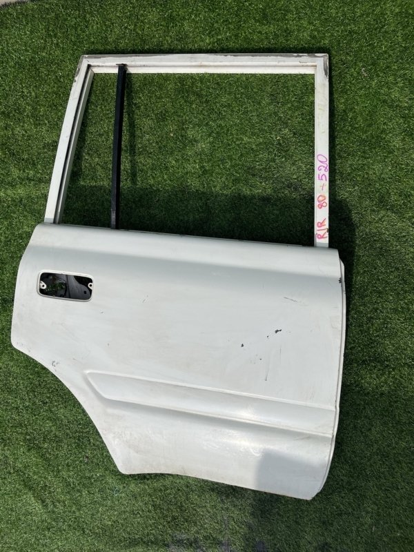 Дверь Toyota Land Cruiser FJ80 задняя правая (б/у)