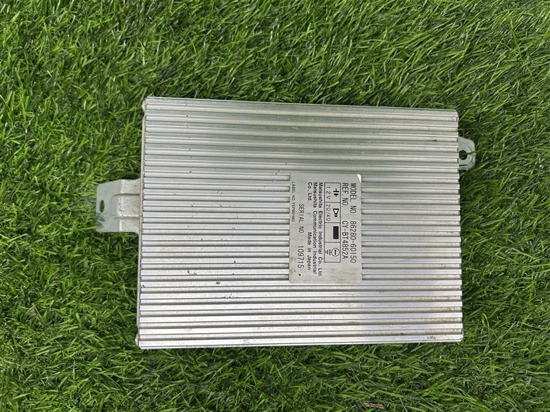 Усилитель звука Toyota Land Cruiser/Cygnus/Lx470 HDJ100 (б/у)
