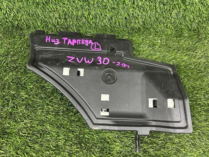 Накладка на торпеду Toyota Prius ZVW30 передняя левая (б/у)