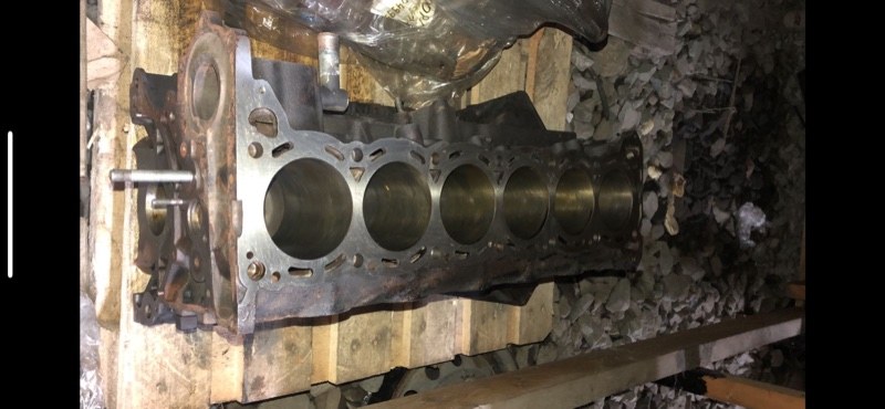 Блок двигателя NISSAN CEDRIC ENY34 RB25DET (б/у)