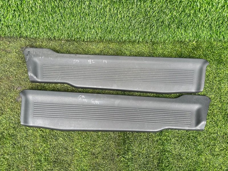 Порожки салона ПАРА ЛЕВО/ПРАВО Honda FREED GB3 L15A 2012 задние (б/у)