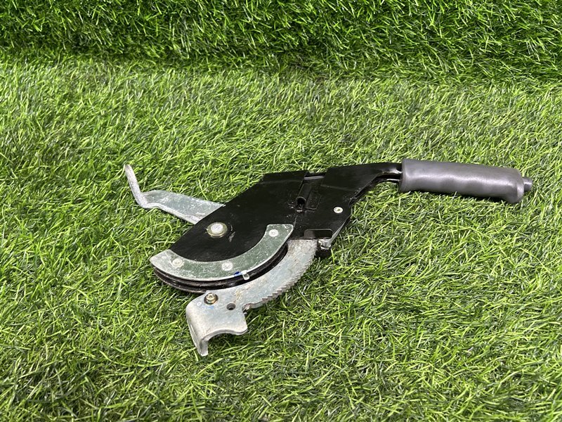 Ручка ручника TOYOTA LAND CRUISER PRADO KZJ78 (б/у)