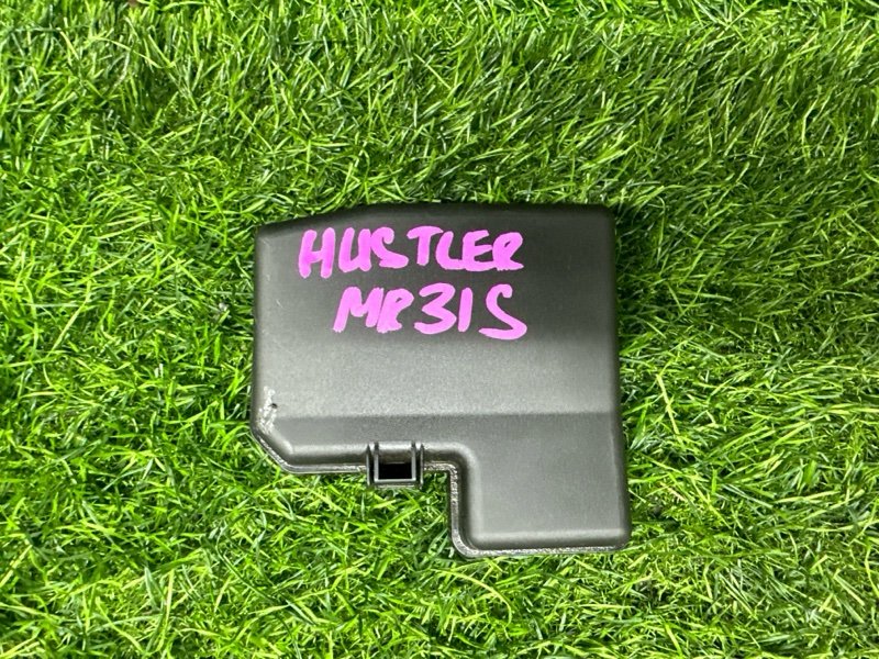Крышка блока предохранителей Suzuki Hustler MR31S R06A 2014 (б/у)