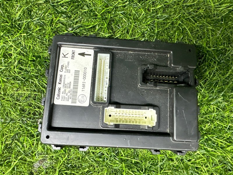Блок комфорта Nissan Bluebird Sylphy KG11 MR20DE 2010 (б/у)
