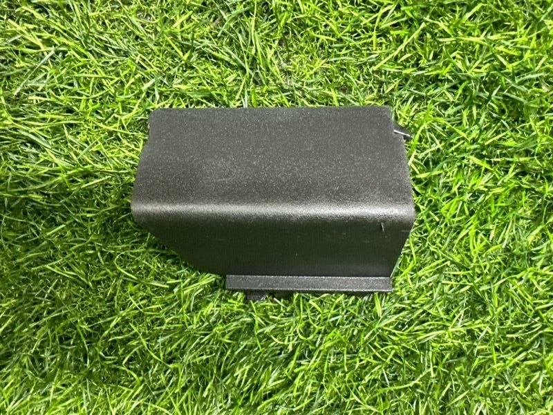 Крышка обшивки багажника Honda FREED GB3 L15A 2012 (б/у)